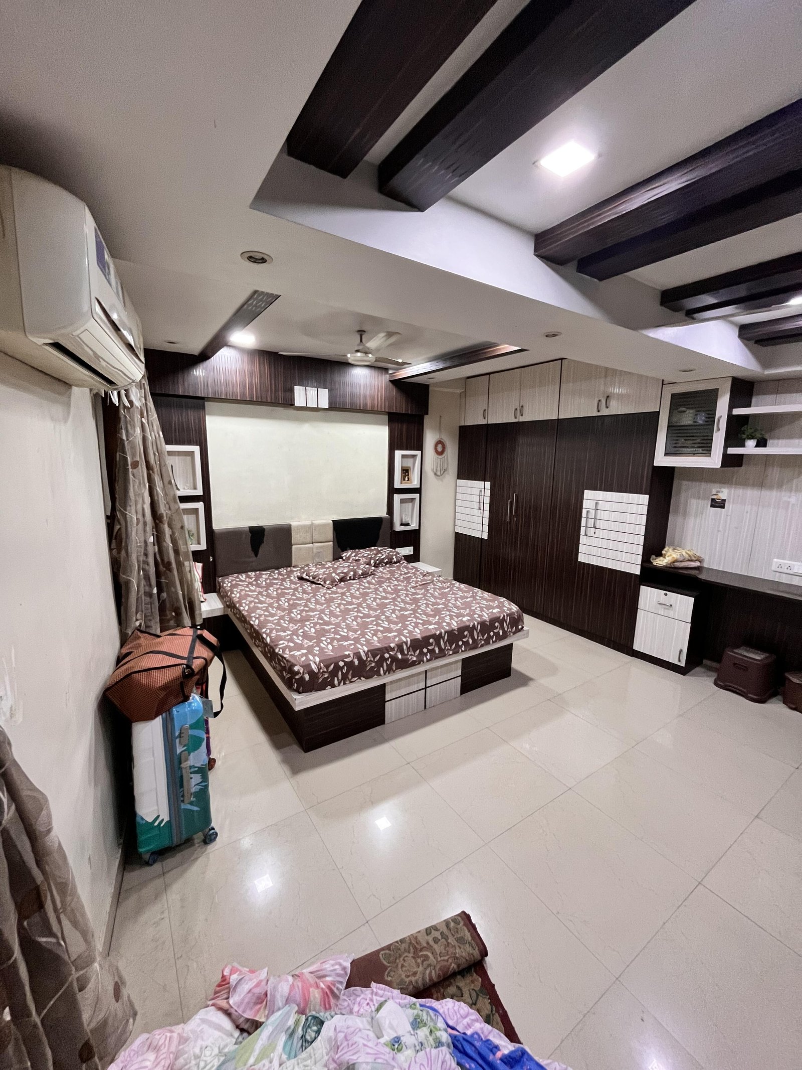 Sri Niwas Apartment Society