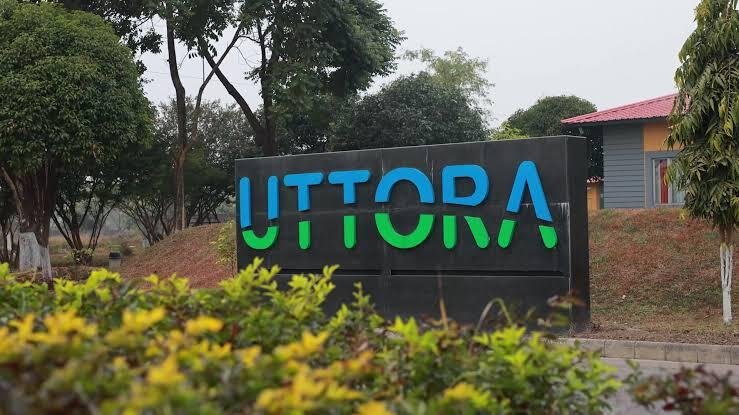 Uttora