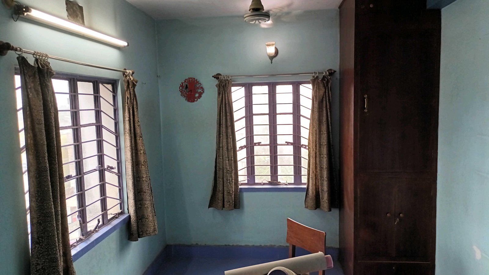 Rajhansa Apartment