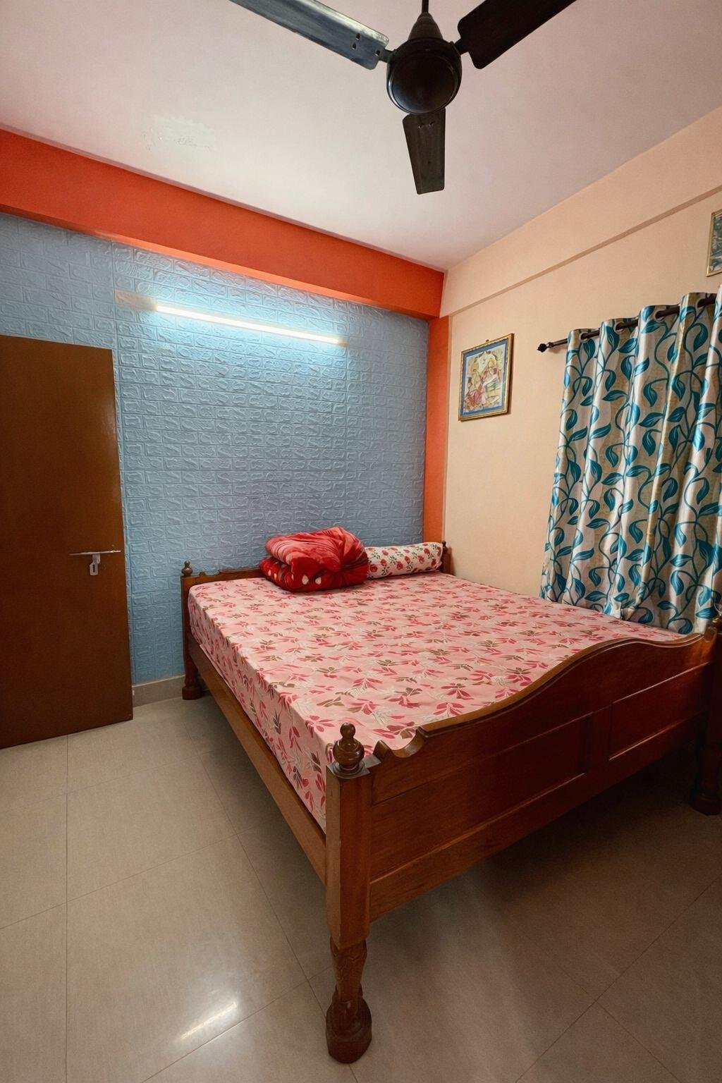 Sananda Apartment